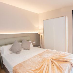 Habitación con Cama King
